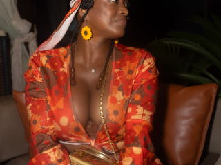 KK-70s-24-04-2026-025